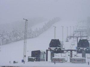 Rare October snow at Wisp